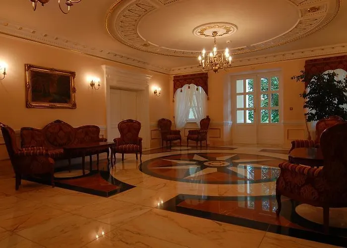 Palac Hotel Smilowice