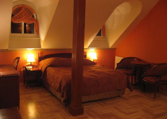 Palac Hotel Smilowice