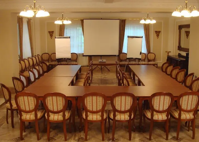 Palac Hotel Smilowice